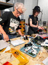 Load image into Gallery viewer, Gel Plate Printing for All with Colleen Lonergan Saturday 6/27/26 1pm to 3pm
