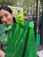 Load image into Gallery viewer, Puppet Building with Pincushion Puppet Club Friday 6/12/26 1pm to 4pm
