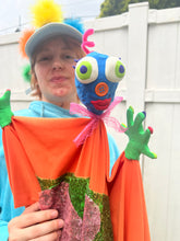 Load image into Gallery viewer, Puppet Building with Pincushion Puppet Club Friday 6/12/26 1pm to 4pm
