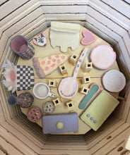 Load image into Gallery viewer, Community Ceramics : Handbuilding OR Glazing Tuesday 2/17/26 7pm to 9pm
